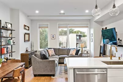 303 Sumner St #3R, Boston, MA 02128 - Photo 9