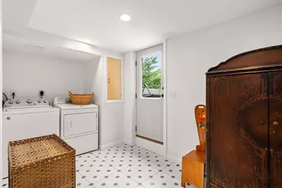 8 Birchwood Rd, Hudson, MA 01749 - Photo 27
