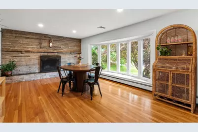 8 Birchwood Rd, Hudson, MA 01749 - Photo 7
