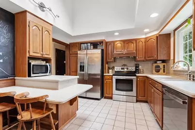 8 Birchwood Rd, Hudson, MA 01749 - Photo 11
