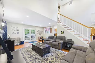 119 Hathaway St, Wareham, MA 02571 - Photo 5