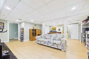 119 Hathaway St, Wareham, MA 02571 - Photo 25
