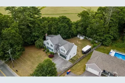 119 Hathaway St, Wareham, MA 02571 - Photo 33