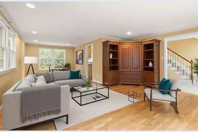 35 Castle Dr, Sharon, MA 02067 - Photo 5