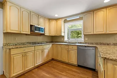 35 Castle Dr, Sharon, MA 02067 - Photo 15