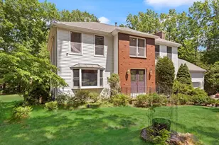 35 Castle Dr, Sharon, MA 02067 - Photo 35