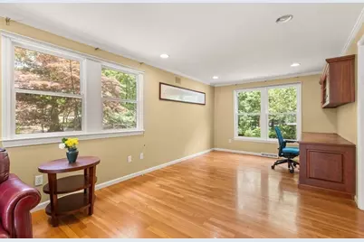 35 Castle Dr, Sharon, MA 02067 - Photo 7