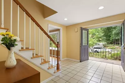 35 Castle Dr, Sharon, MA 02067 - Photo 3