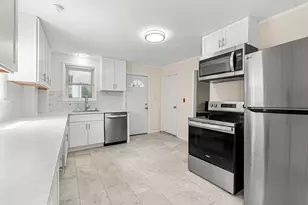 5 Morrill Pl, Lynn, MA 01902 - Photo 3