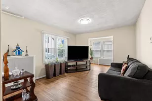 5 Morrill Pl, Lynn, MA 01902 - Photo 9