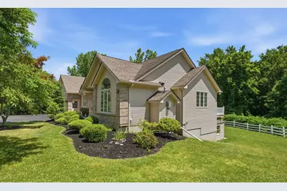 593 Southwick St, Agawam, MA 01030 - Photo 35