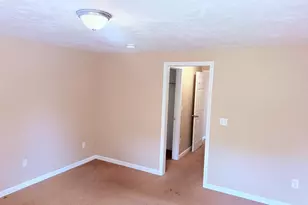 74 Sophia Dr, Worcester, MA 01607 - Photo 9