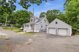 20 Burrill St, Saugus, MA 01906 - Photo 37