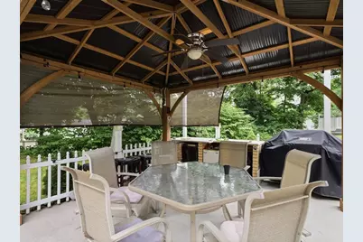 20 Burrill St, Saugus, MA 01906 - Photo 31