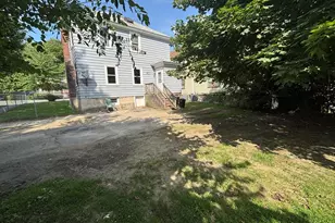 466 Chandler St, Worcester, MA 01602 - Photo 15