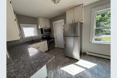 466 Chandler St, Worcester, MA 01602 - Photo 3