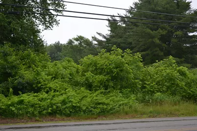 32 Quaboag St, Brookfield, MA 01506 - Photo 1