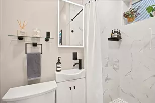 48 Chelsea St, Boston, MA 02128 - Photo 15