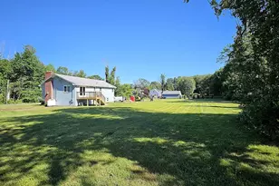 62 Millville Rd, Mendon, MA 01756 - Photo 3