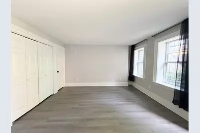 70 Temple St #1, Springfield, MA 01105 - Photo 9