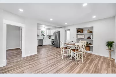 30 Dickinson Street, Chicopee, MA 01020 - Photo 7