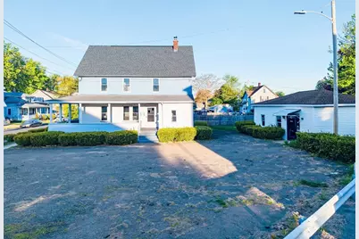 30 Dickinson Street, Chicopee, MA 01020 - Photo 33