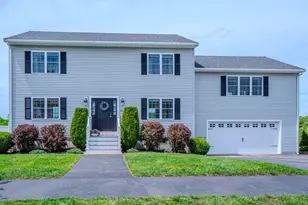 20 Gedney Dr, Peabody, MA 01960 - Photo 1