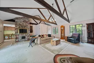 37 Michele Ln, Braintree, MA 02184 - Photo 5