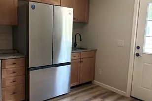 31 Crawford Cir, Springfield, MA 01108 - Photo 13