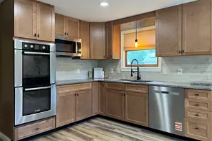 31 Crawford Cir, Springfield, MA 01108 - Photo 9