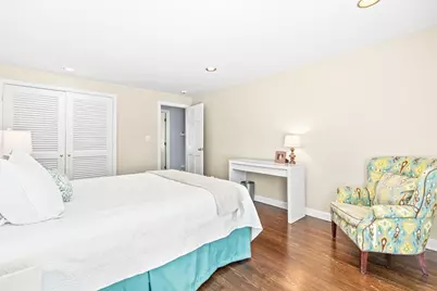 10 Colgate Rd, Wellesley, MA 02482 - Photo 17