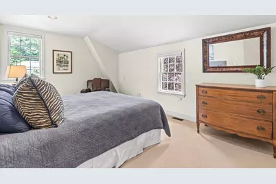 10 Colgate Rd, Wellesley, MA 02482 - Photo 19