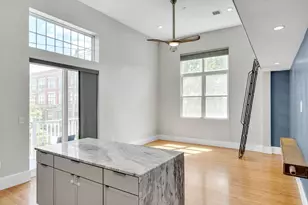204 Spencer Ave, Chelsea, MA 02150 - Photo 11