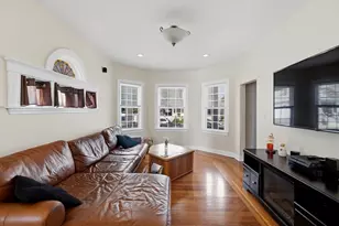 65 Fern St, New Bedford, MA 02744 - Photo 13