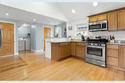 229 Highland St, Hamilton, MA 01982 - Photo 5