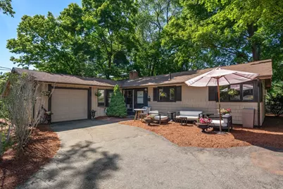 11 Ruth Dr, Framingham, MA 01701 - Photo 3