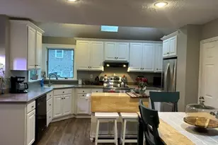 18 Ryder St, Dartmouth, MA 02747 - Photo 9