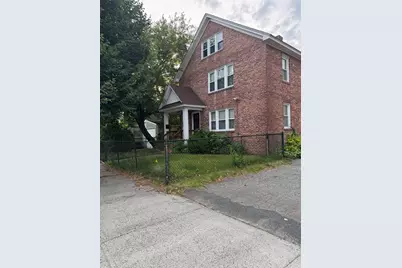 30-32 Colchester St, Springfield, MA 01109 - Photo 1