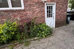 30-32 Colchester St, Springfield, MA 01109 - Photo 13