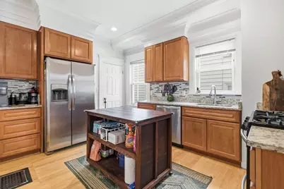9 Westmore Rd, Boston, MA 02126 - Photo 9