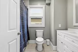 9 Westmore Rd, Boston, MA 02126 - Photo 21