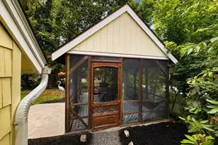 32 Crestview Dr, Holden, MA 01520 - Photo 5