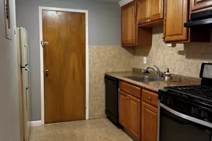30 Worthen St, Chelmsford, MA 01824 - Photo 3