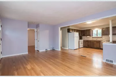 248 Laconia Street, Springfield, MA 01129 - Photo 9