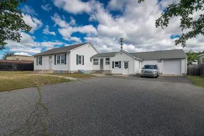 248 Laconia Street, Springfield, MA 01129 - Photo 5