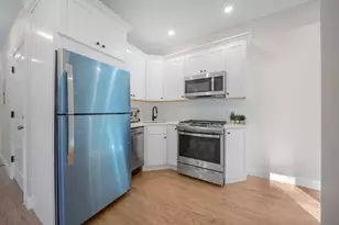 95 Endicott St, Boston, MA 02113 - Photo 5