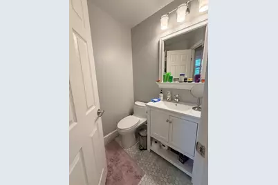 1083 Beacon St #3, Brookline, MA 02446 - Photo 15