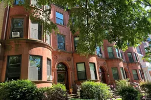 1083 Beacon St, Brookline, MA 02446 - Photo 19
