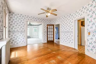 8 Boutelle St, Leominster, MA 01453 - Photo 9