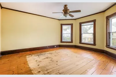 8 Boutelle St, Leominster, MA 01453 - Photo 27